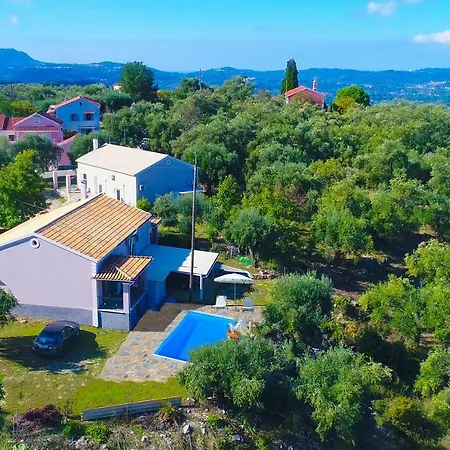 Villa Chrisdina Nýmfai